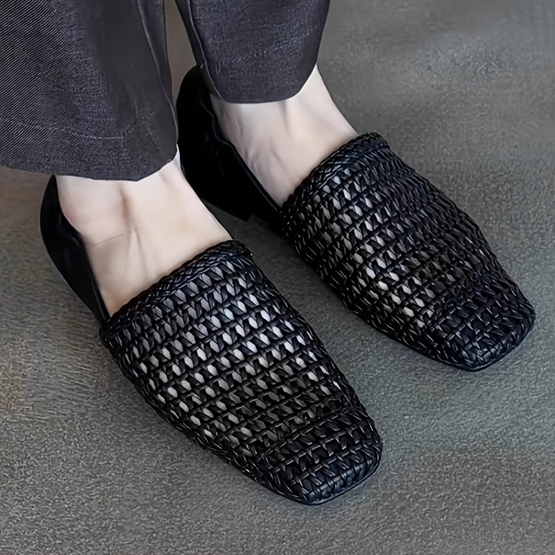 Ayollar uchun to'qilgan oson kiyiladigan mokasinalar mikrotoʻqimachilik nafas oladigan, sirpanmaydigan yozgi poyabzal
