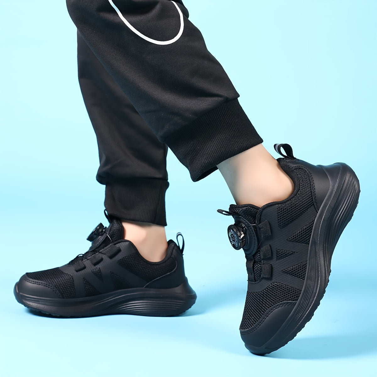 Kids' Breathable Mesh Running Shoes with Rotating Buckle Black All-Season Sneakers for Boys and Girls