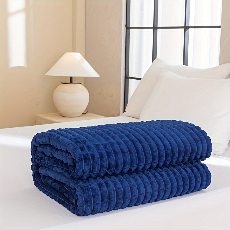 Reversible Flannel Blanket for All Seasons Checkered Bed Cover Soft and Easy to Clean