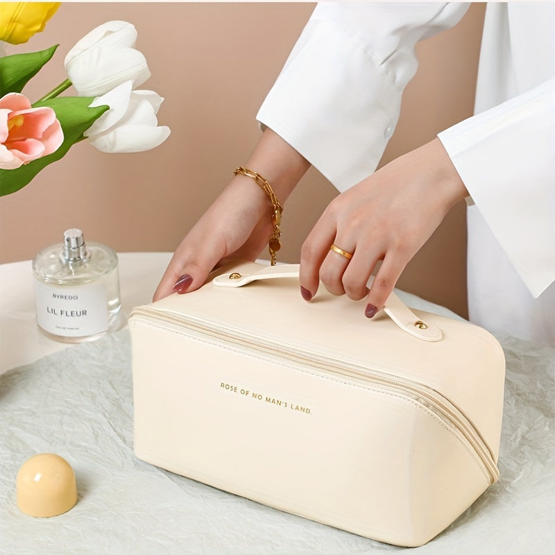 Zarif pushti sayohat makiyaj sumkasi, bo'laklar bilan, katta sig'imli, suv o'tkazmaydigan va formaldegiddan xoli. Terini parvarish qilish va makiyaj zaruriyatlari uchun mos. Mustahkam va ko'chirish uchun qulay to'liq saqlash.