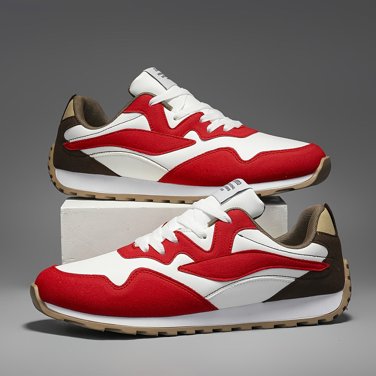 Men's Casual Sneakers Low Top Lace-Up Rubber Sole Fabric Lining