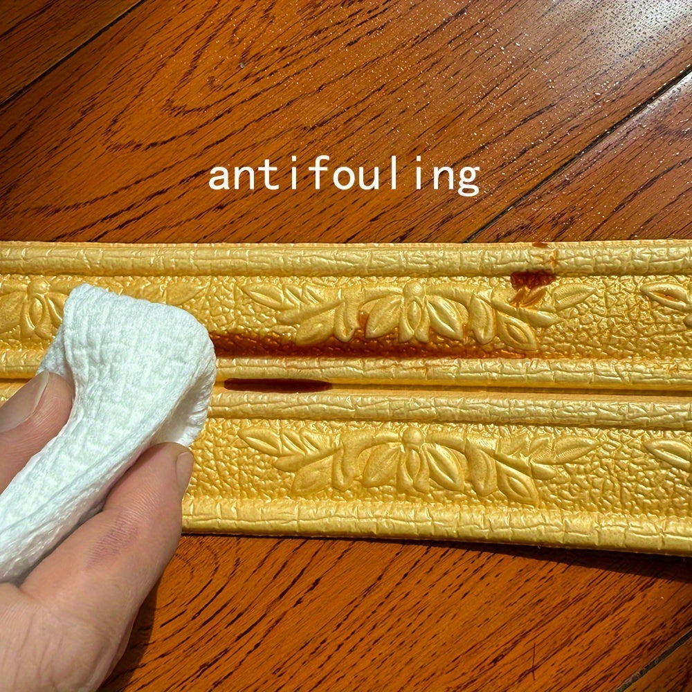 Golden Floral Self-Adhesive Vinyl Wall Trim with Leaf Pattern for Ceilings and Walls 230cmx8cm