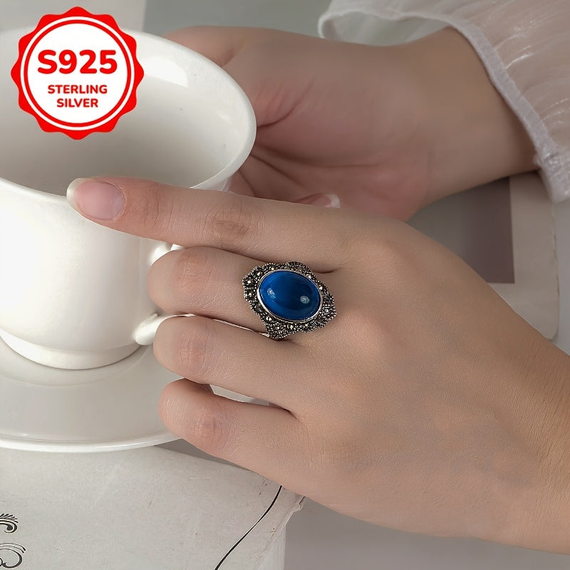 Винтажное вдохновение: открытое кольцо из серебра S925 с позолотой, украшенное синтетическим цирконием, представляющее мартовский камень рождения. Идеально для повседневной носки или в качестве подарка для женщин.