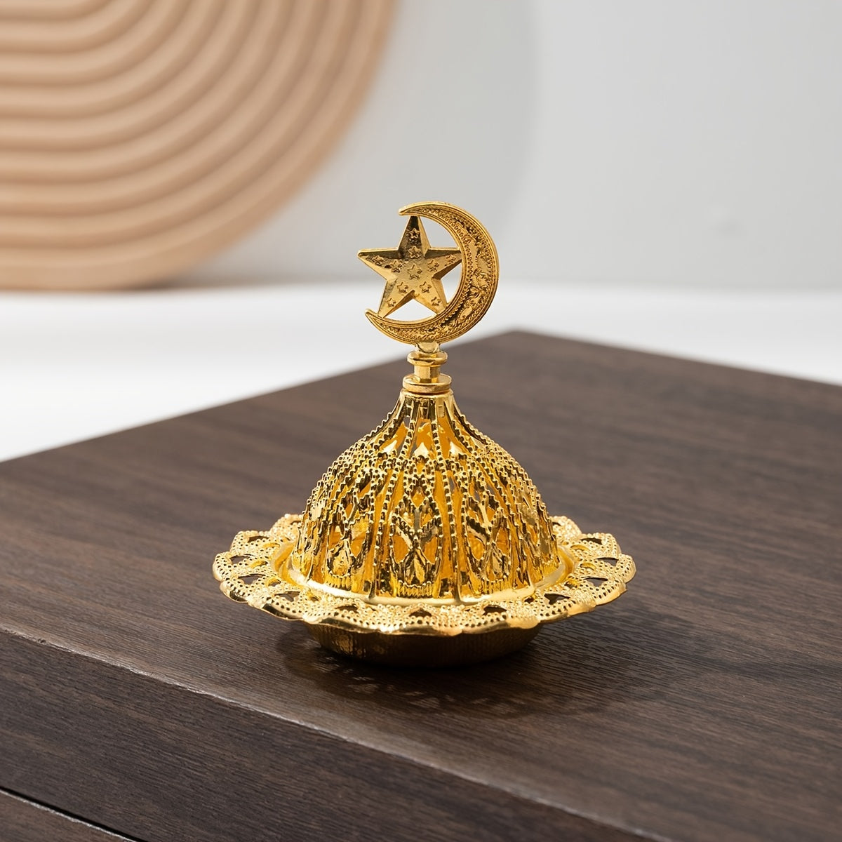 Golden Hollow-Out Resin Incense Burner with Intricate Lace Patterns for Home or Office Decor