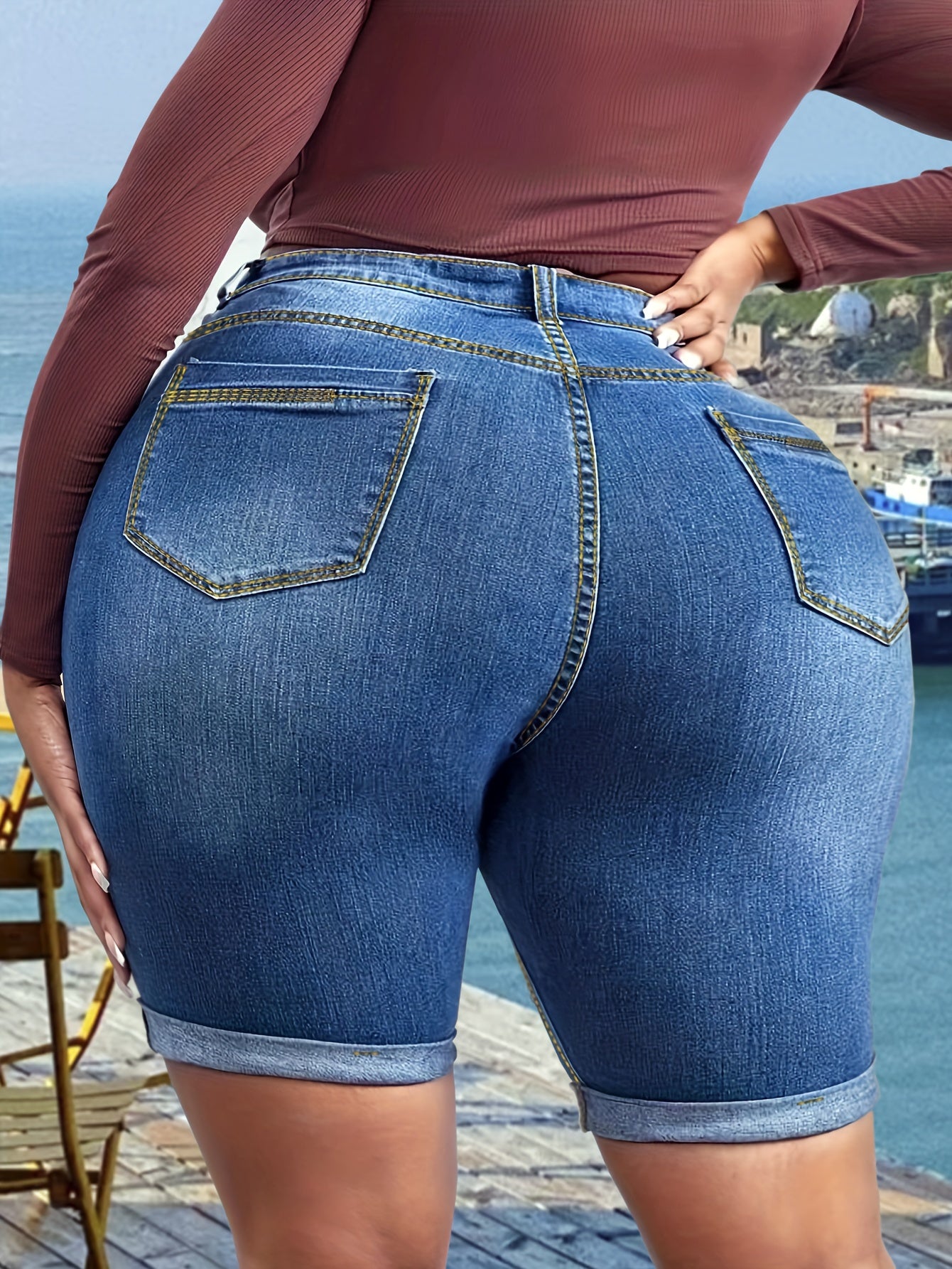 Plus Size Women's High-Waisted Stretch Denim Shorts Distressed Frayed Hem Casual Summer