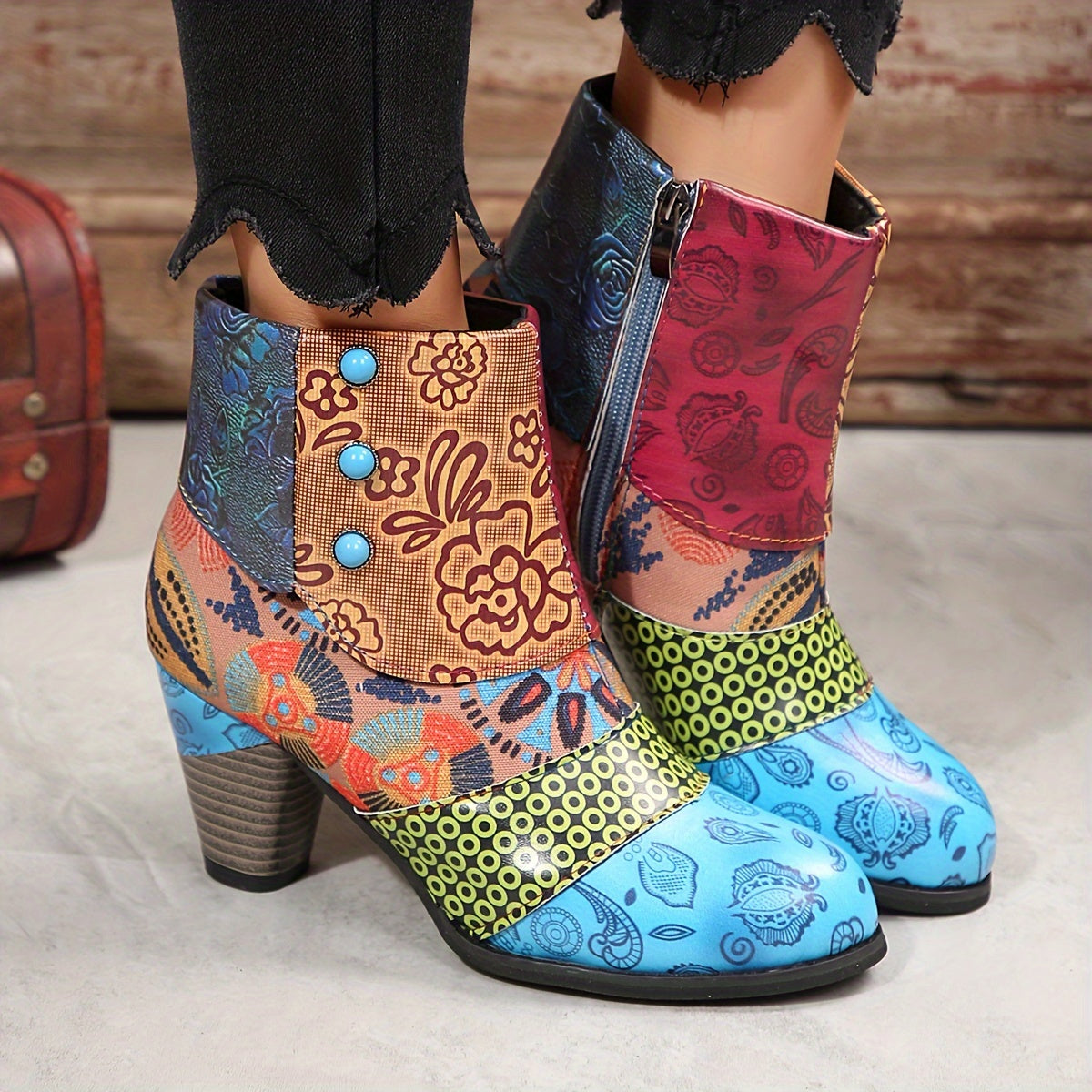 Women's Floral Pattern Ankle Boots with Chunky Heel and Side Zipper