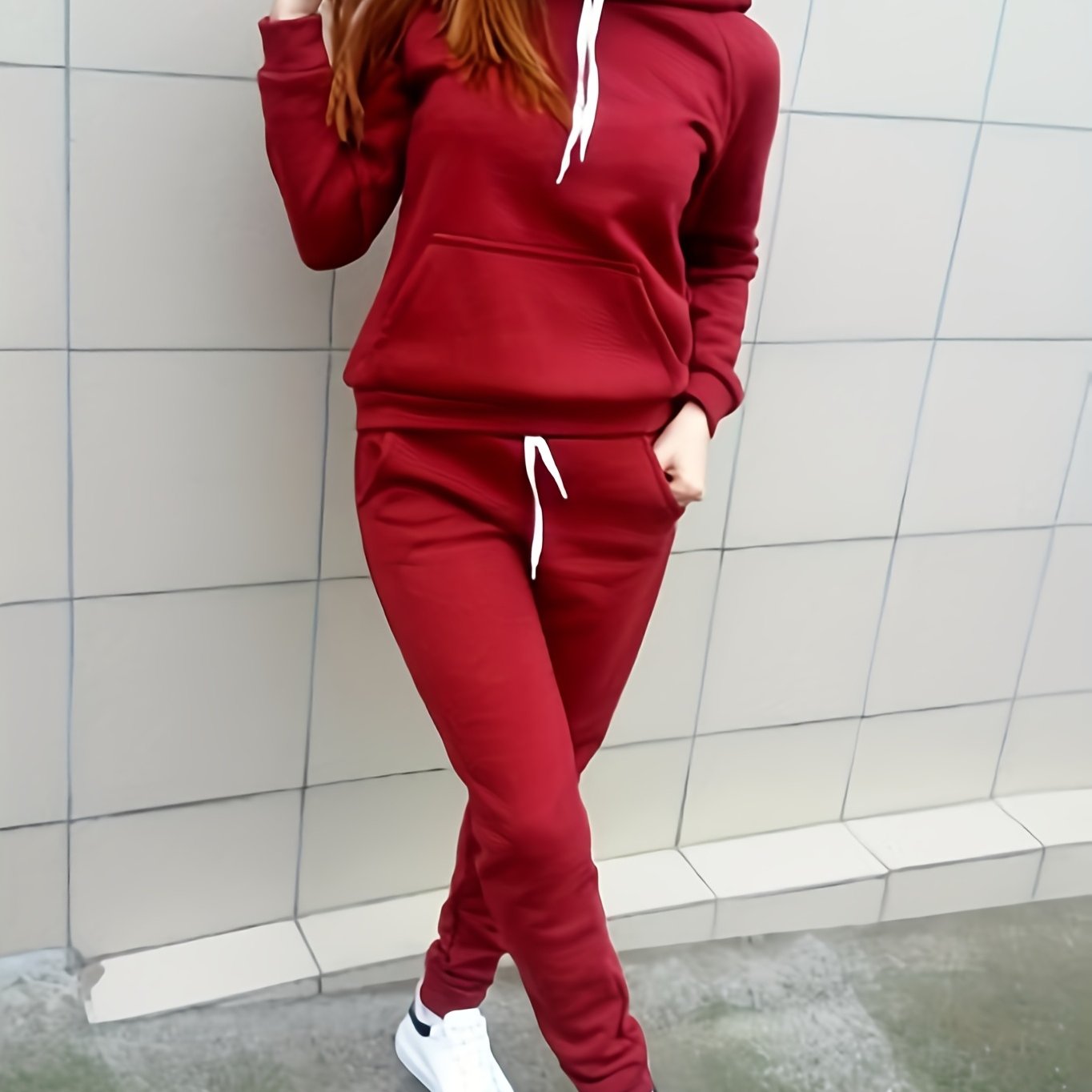Women's Polyester Hooded Sweatshirt and Pants Set Solid Color Long Sleeve Casual Fall Winter