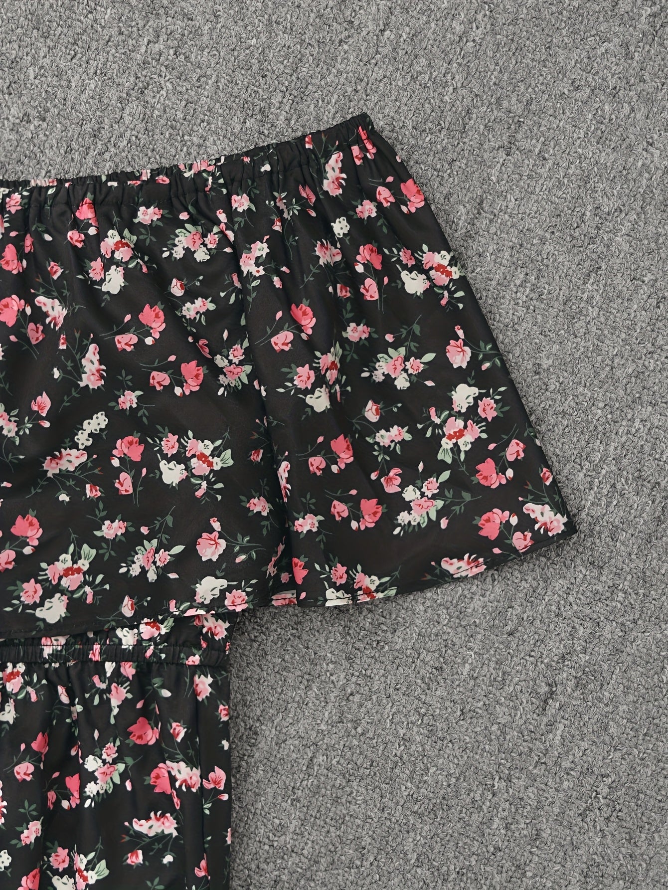 Plus Size Women’s Bohemian Floral One-Shoulder Pleated Jumpsuit