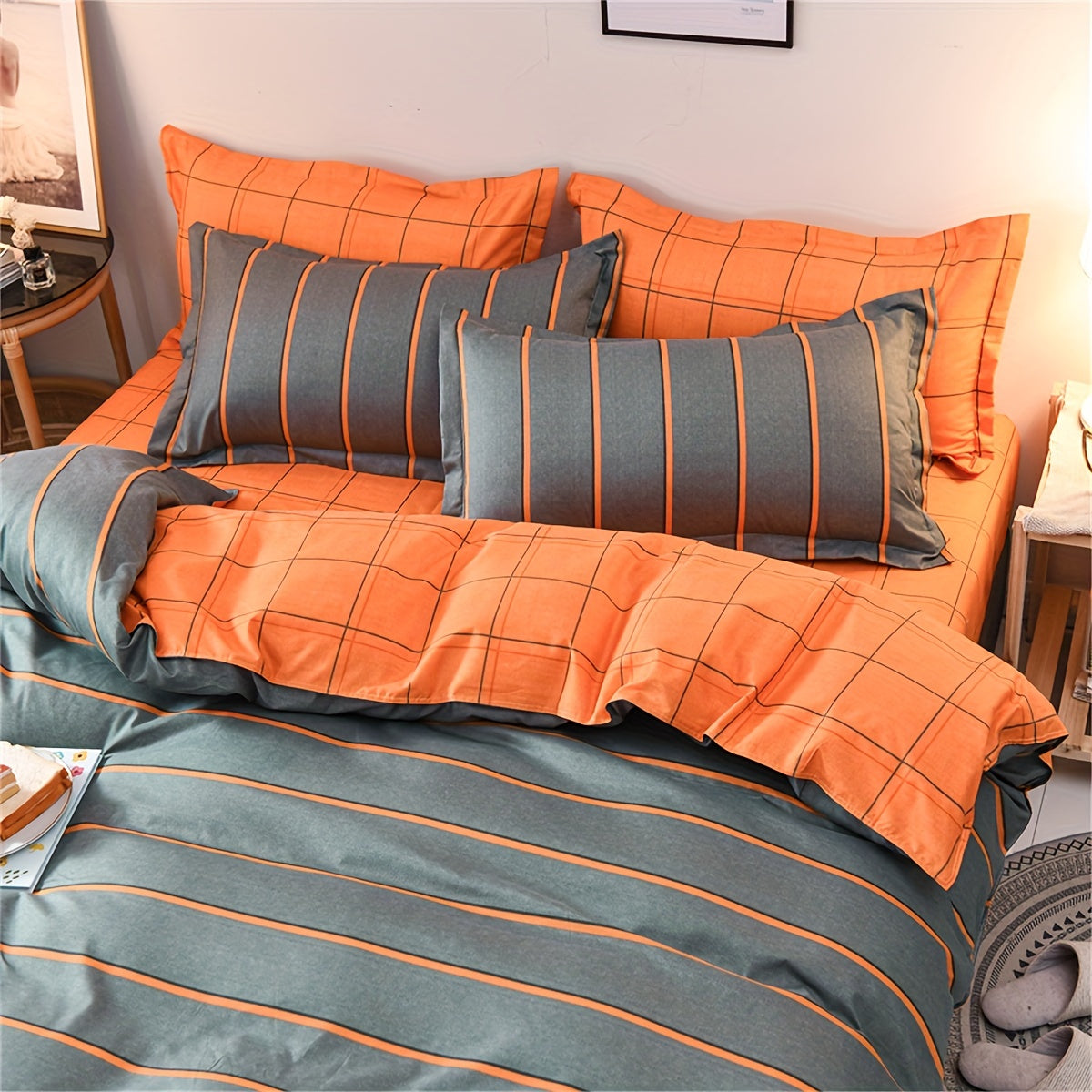 Polyester Duvet Cover Set with Striped Print Bedding Includes Soft Pillowcases for Bedroom or Guest Room