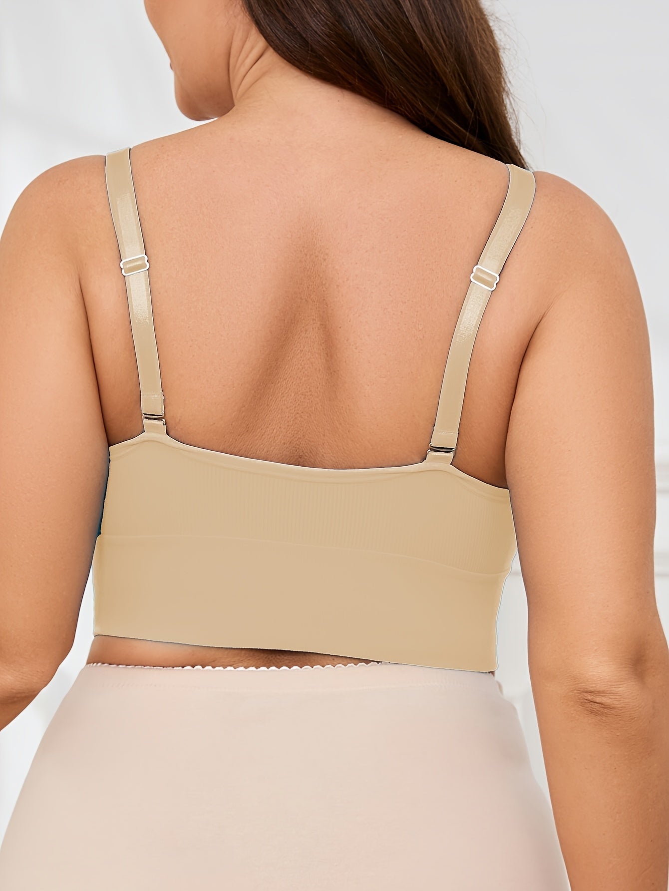 Women's Seamless Plus Size Sports Bra with Removable Pads Breathable Fabric