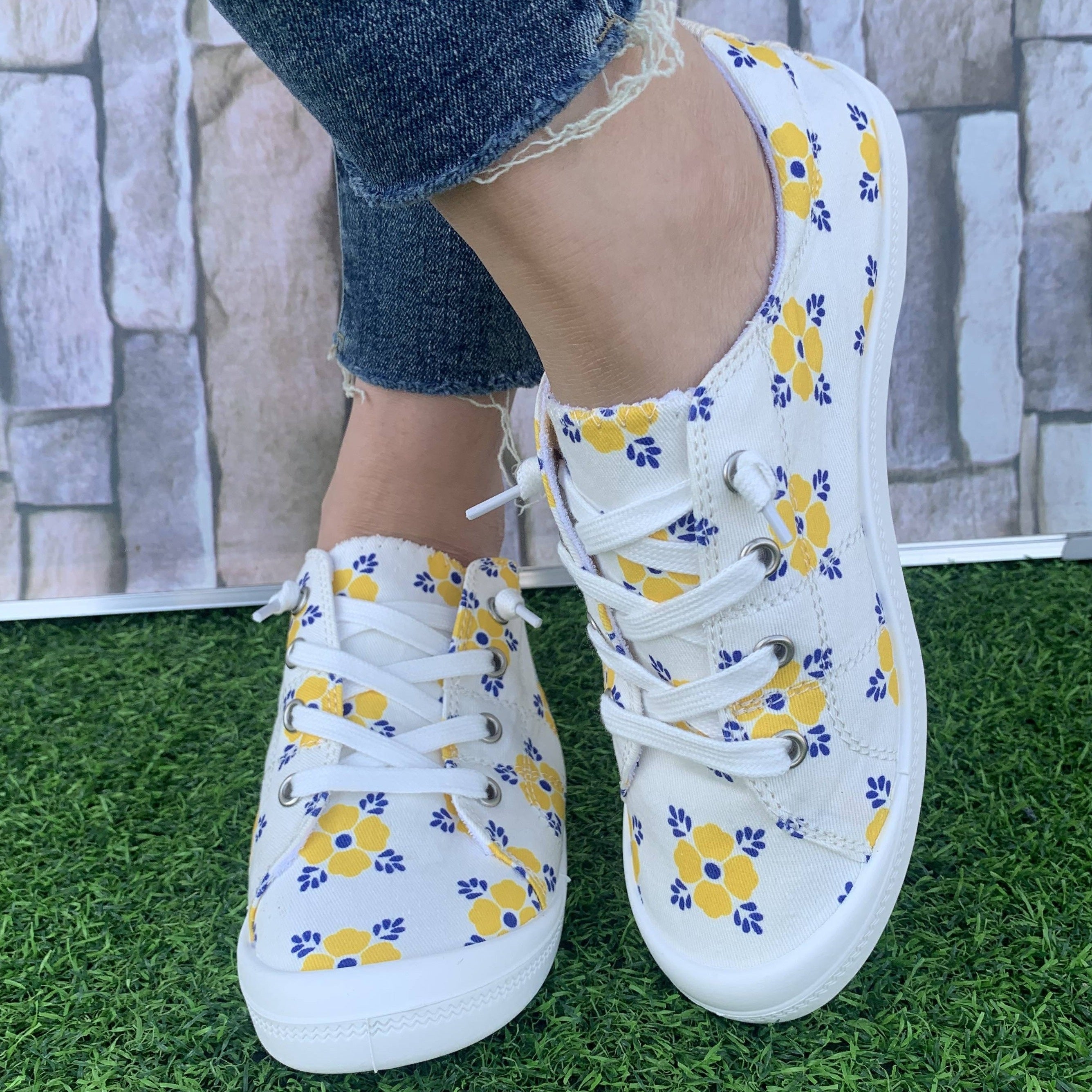 Women's Sunflower Slip-On Casual Shoes Soft Sole All-Season Comfort