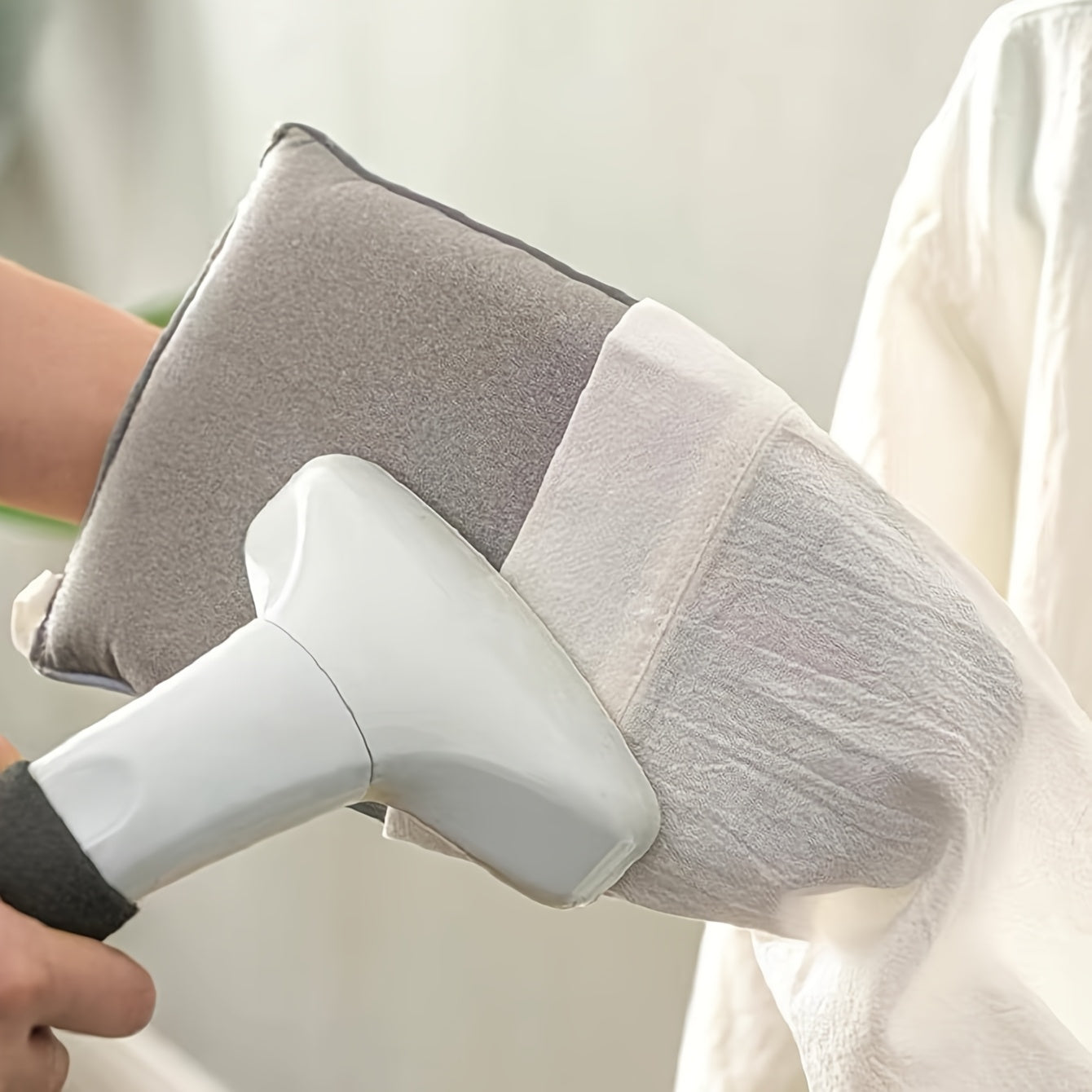 Mini Ironing Board Glove for Home Decor, Kitchen, Bedroom, Office Use