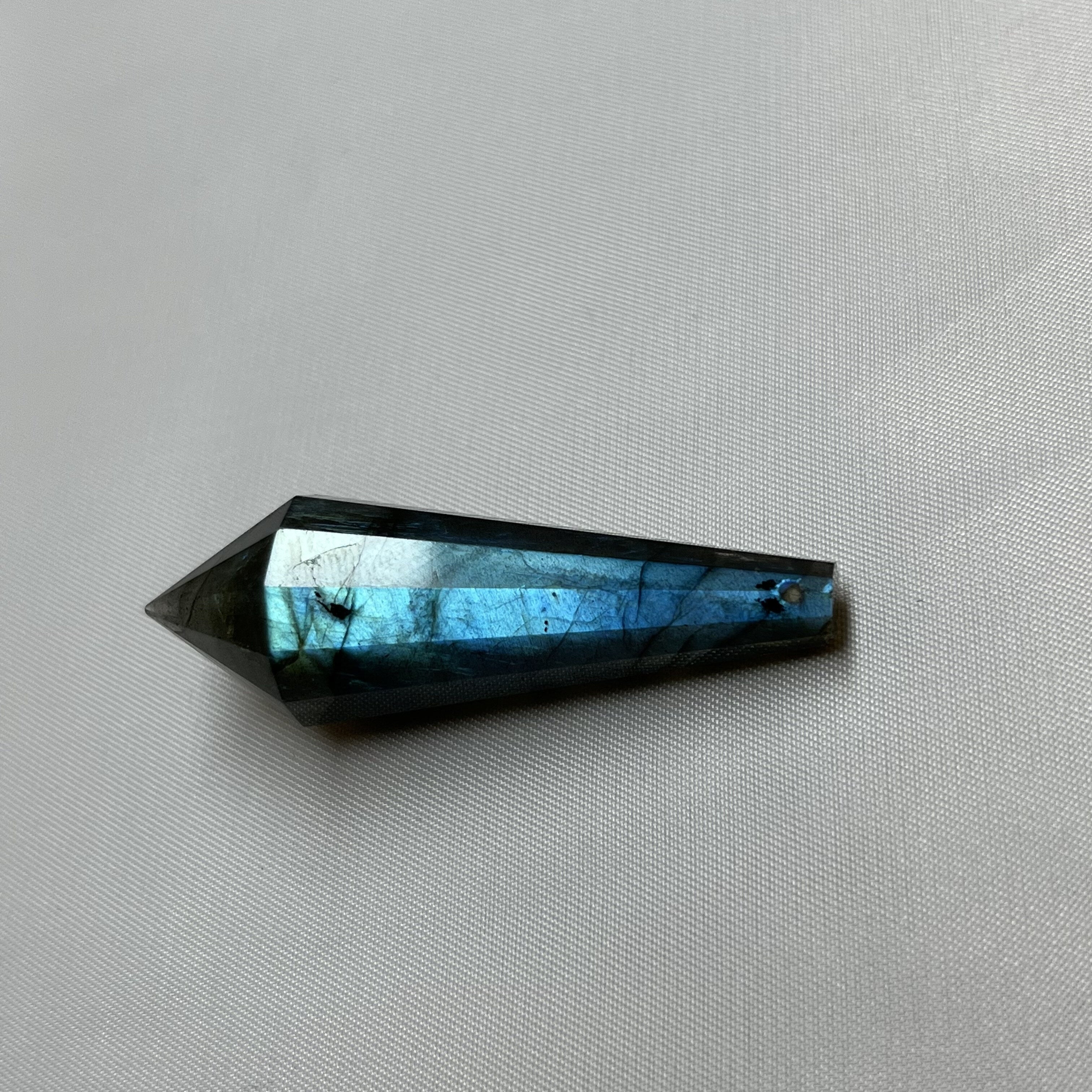 Natural Labradorite Pendulum One-Piece Crystal Healing Tool