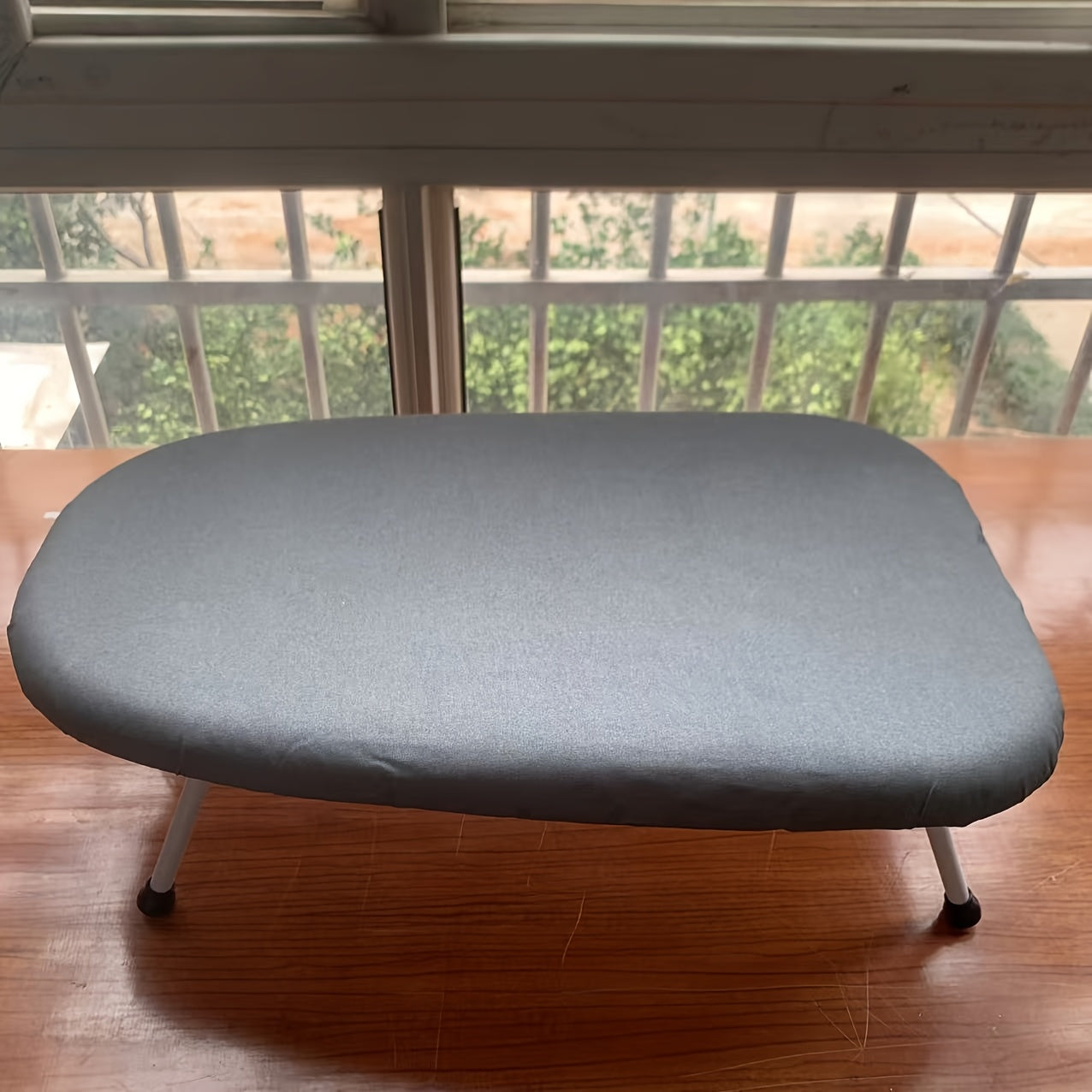 Plastic Ventilation Holes with Heat-Insulating Cloth Cover, Silver, Removable and Washable