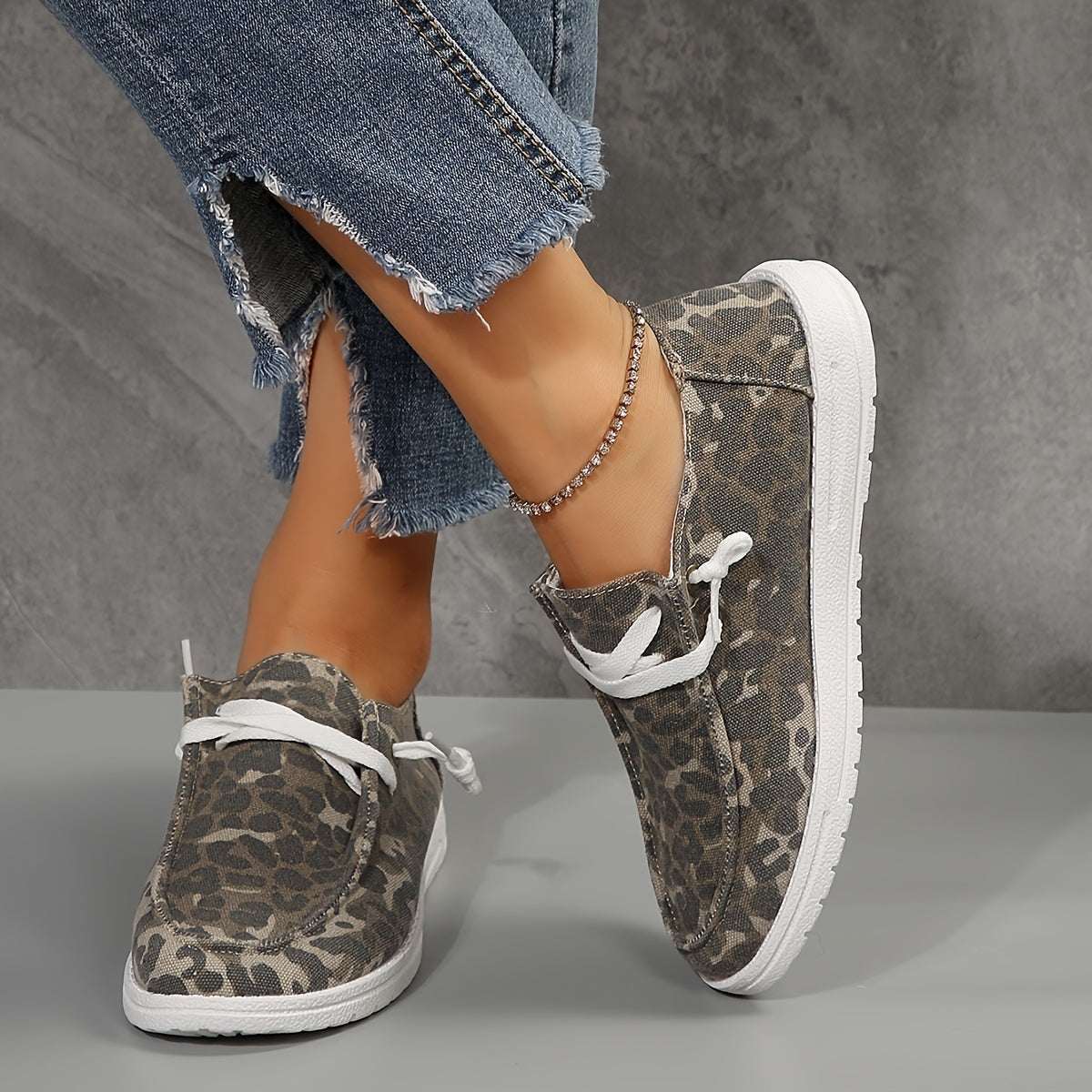 Women's Canvas Slip-On Loafer Shoes Casual Outdoor Footwear