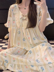 Plus Size Slit-Fit Nightgown with V-Neck Cotton Pajama with Bear Print