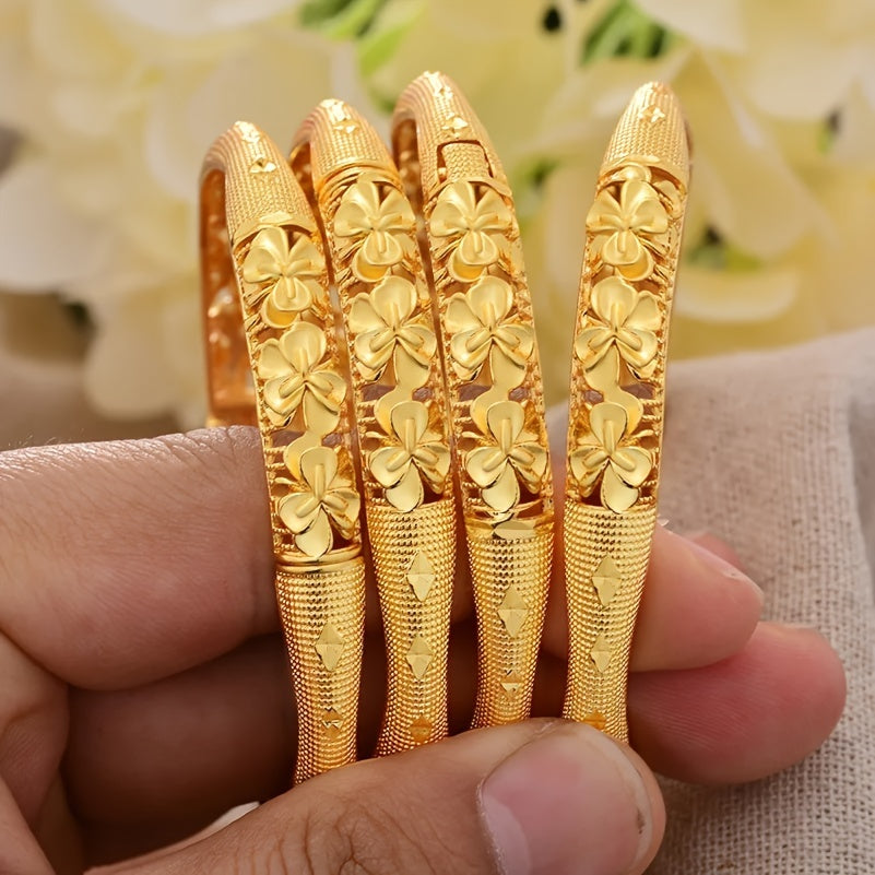 To'rt dona sud uslubidagi gullar naqshli bangle bilaguzuklar to'plami, misdan tayyorlangan. Ushbu qo'l bangle bilaguzuklar to'plami Ramazon uchun mukammal sovg'adir.