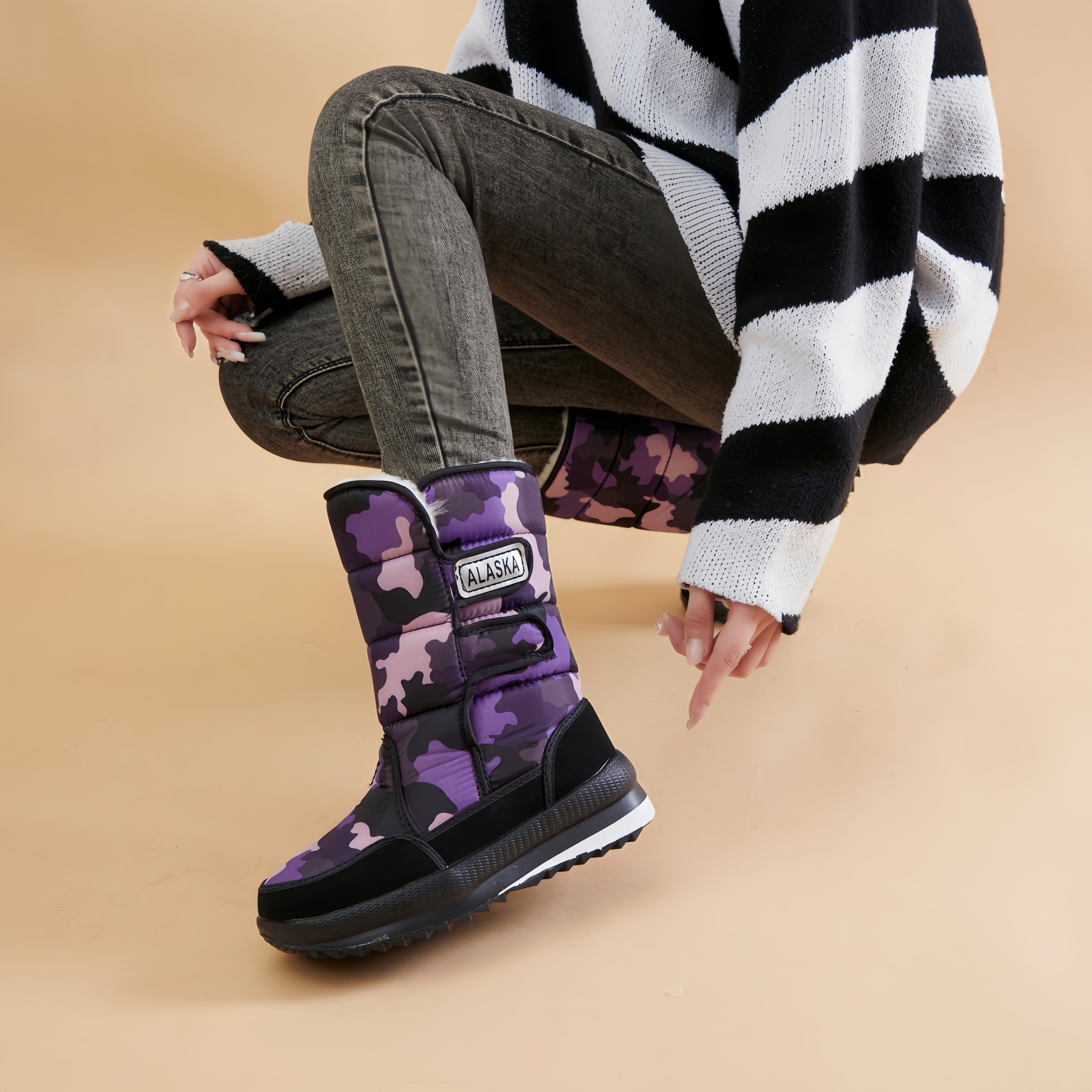 Женские зимние сапоги до середины икры с флисовой подкладкой и противоскользящей толстой подошвой