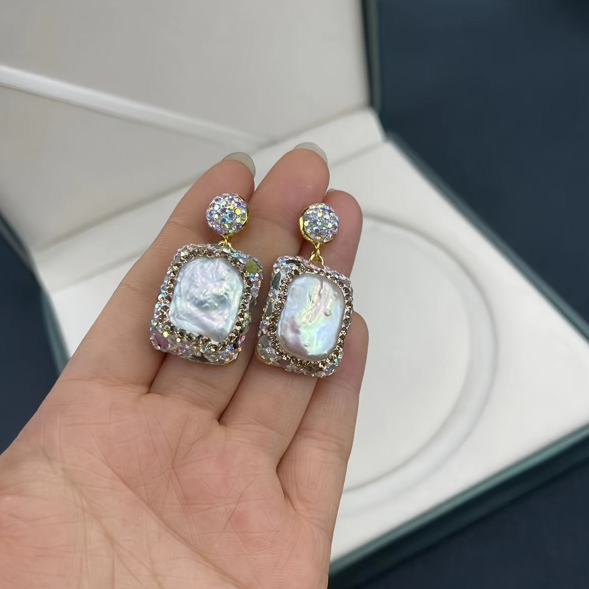 Conjunto de joyería de perlas de río barrocas bohemias con zirconia, con colgante, collar, anillo y pendientes