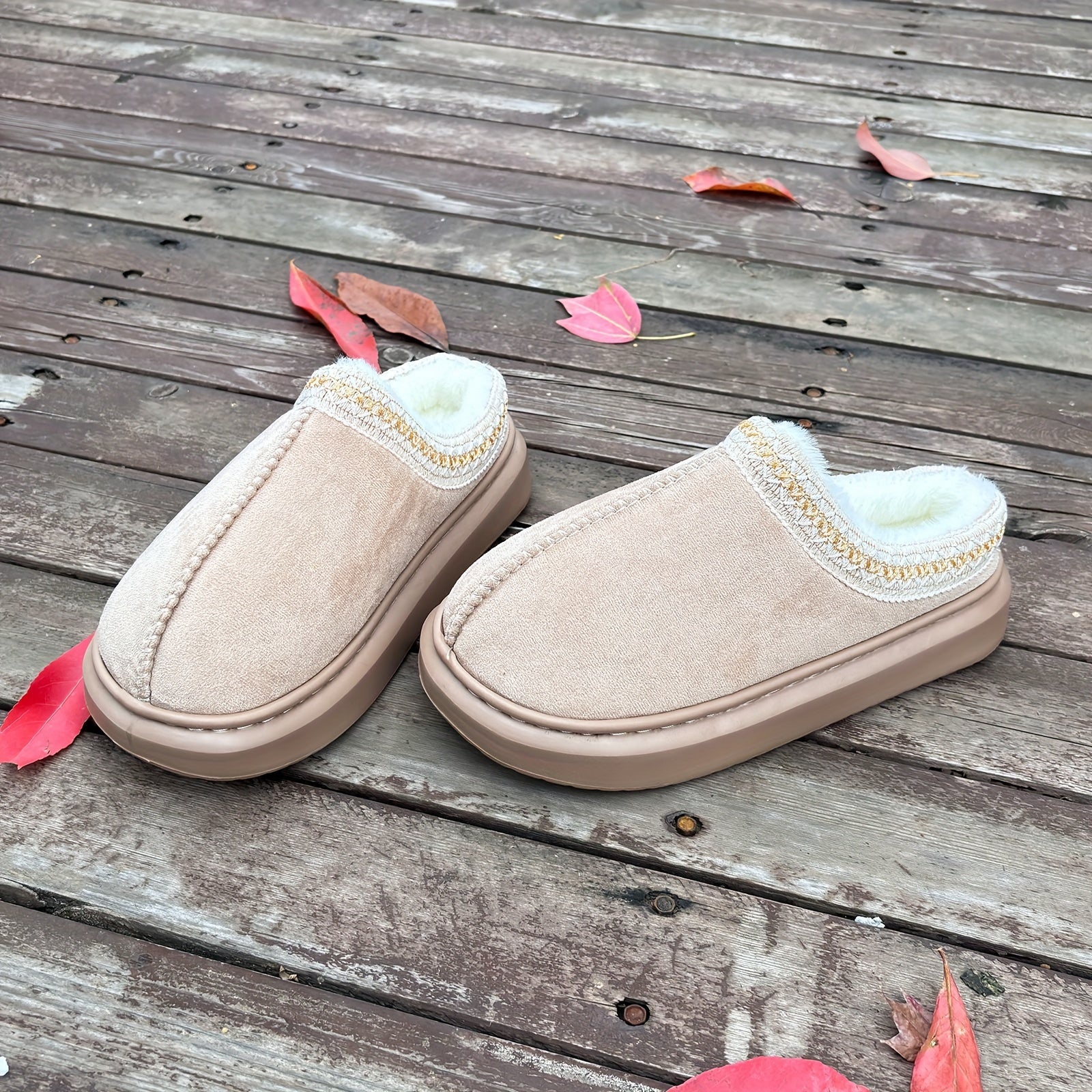 Женские плюшевые тапочки уютные тёплые нескользящие домашние обувь бежевый черный