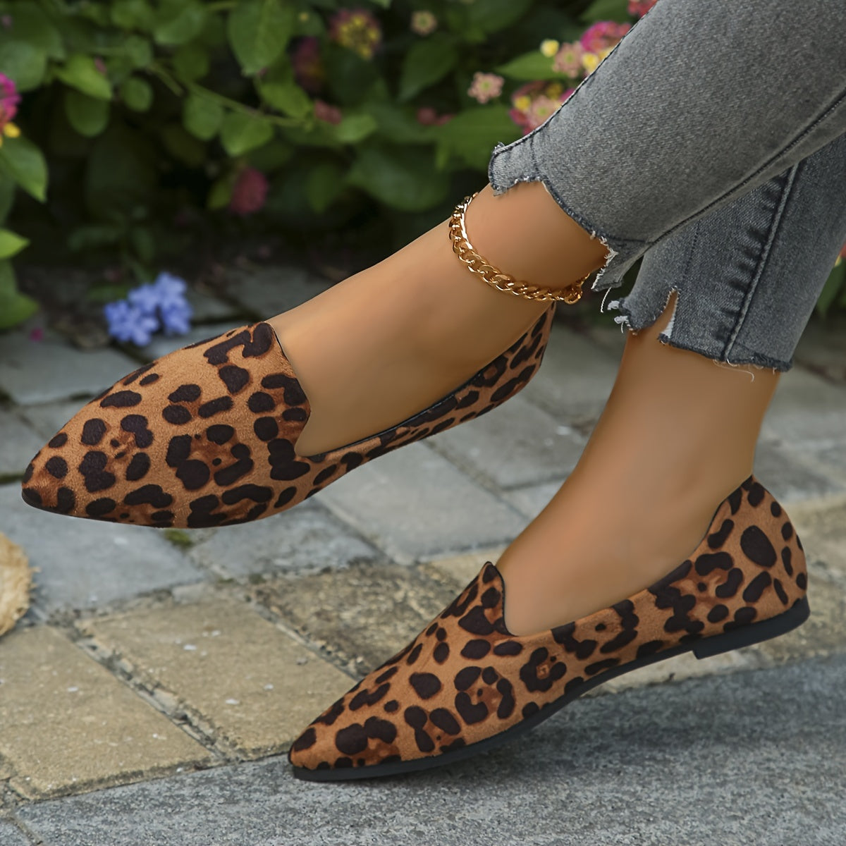 Women's Leopard Print Flannel Slip-On Loafers Pointed Toe All-Season Shoes
