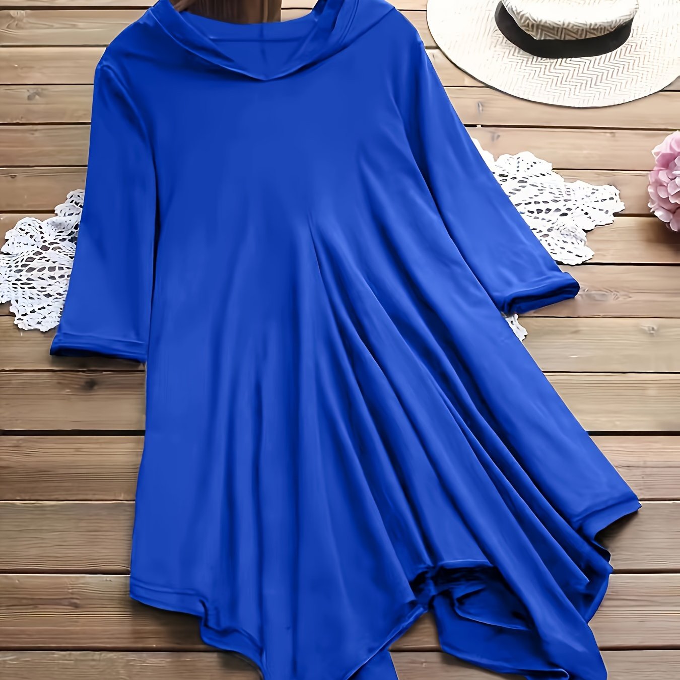 Women's Casual Polyester Blend Hoodie with Asymmetrical Hem and Kangaroo Pocket