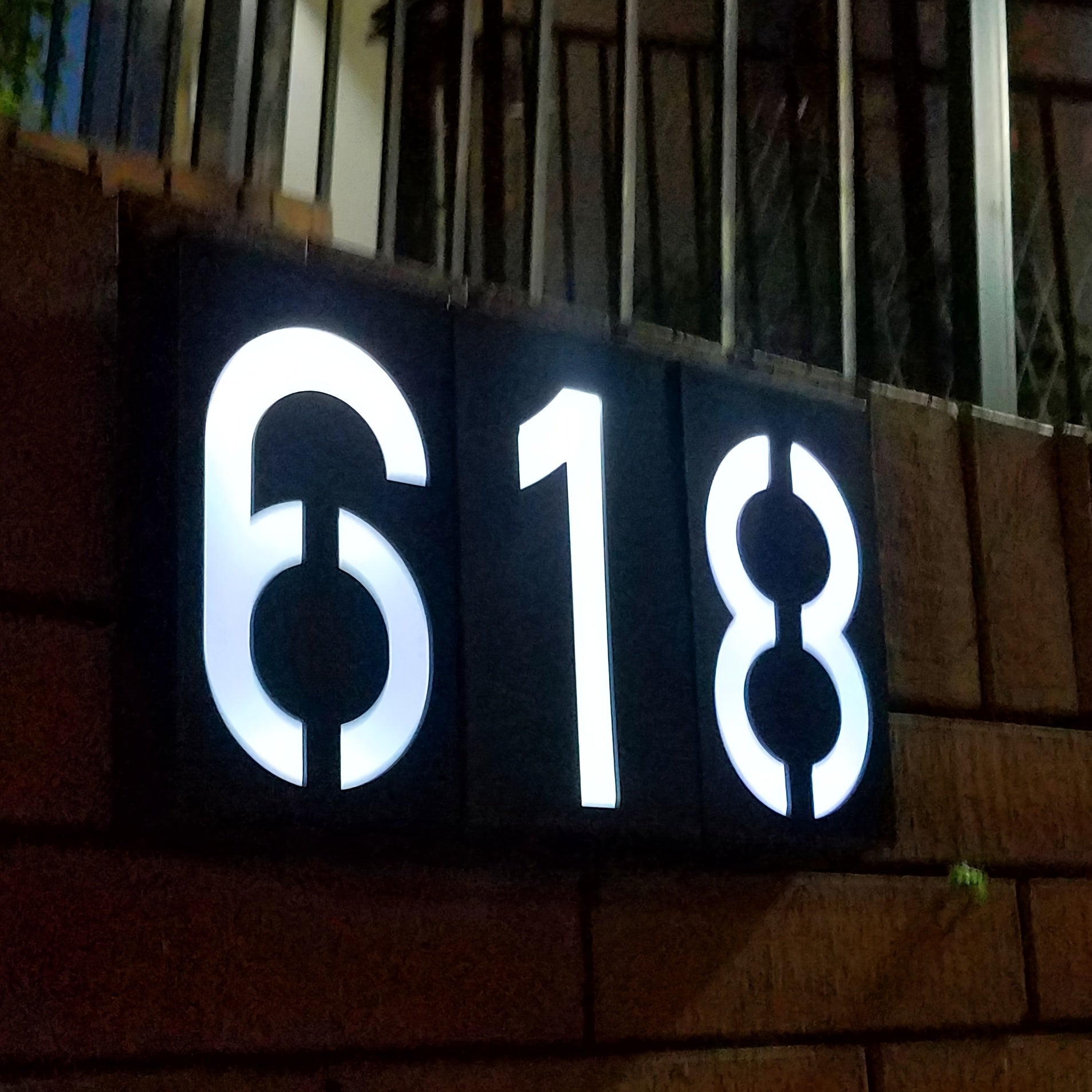 Luz de número de casa solar LED para exteriores, a prueba de agua, señal de dirección, iluminador de pared para jardín y patio