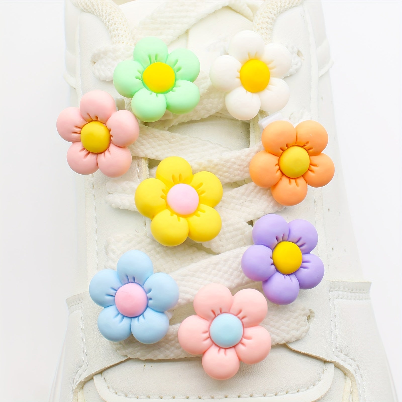 Unisex Floral Shoelace Clips 16 Pack for Decorating Sports Shoes
