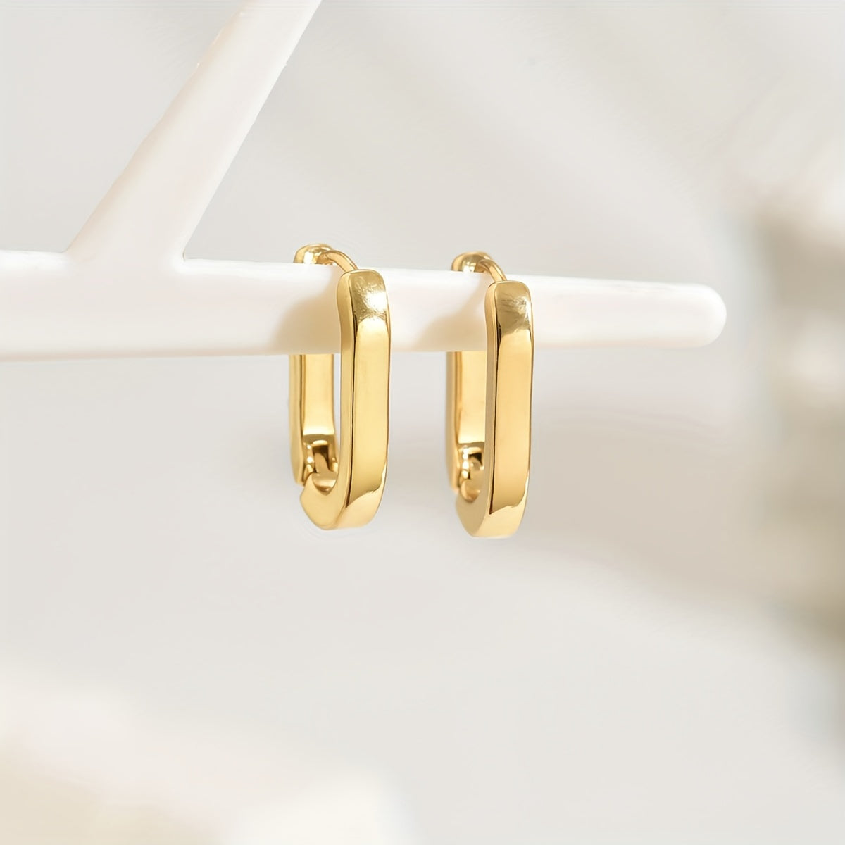 Women's Irregular Geometric Earrings 18K Gold Plated Zinc Alloy Stainless Steel Jewelry