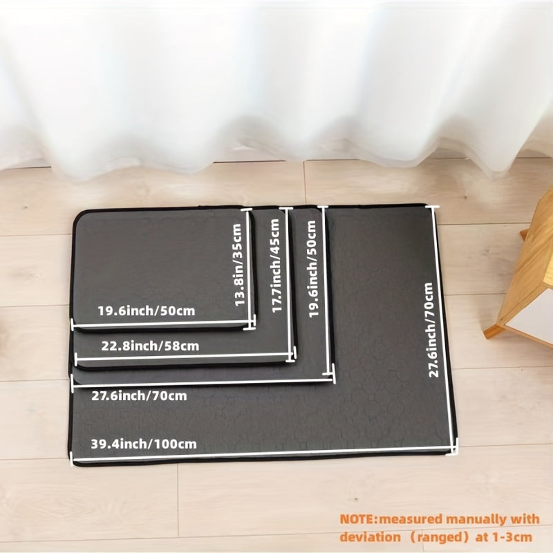 Non-Slip Reusable Pet Training Pad for Dogs and Cats Polyester