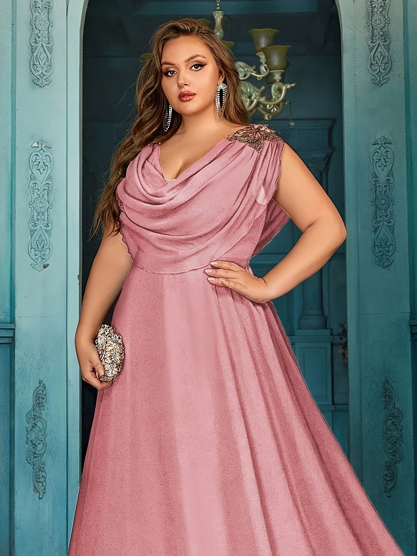 Plus Size Elegant V-Neck Chiffon Bridesmaid Dress Sleeveless Evening Gown