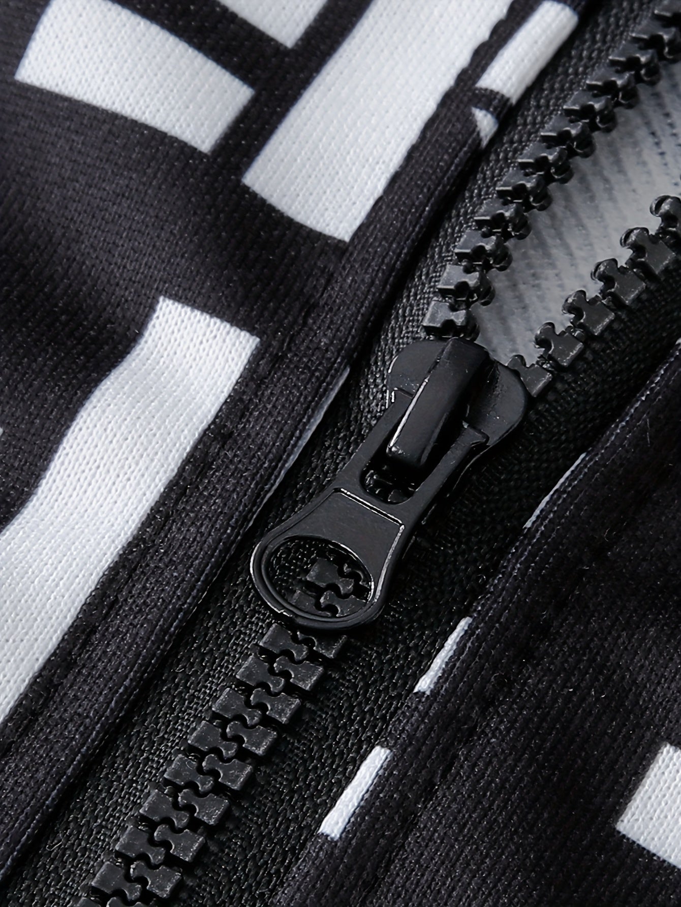 Boys 2-Piece Co-Ord Set Long Sleeve Zipper Hoodie and Joggers with Pockets for Summer Outdoor Activities