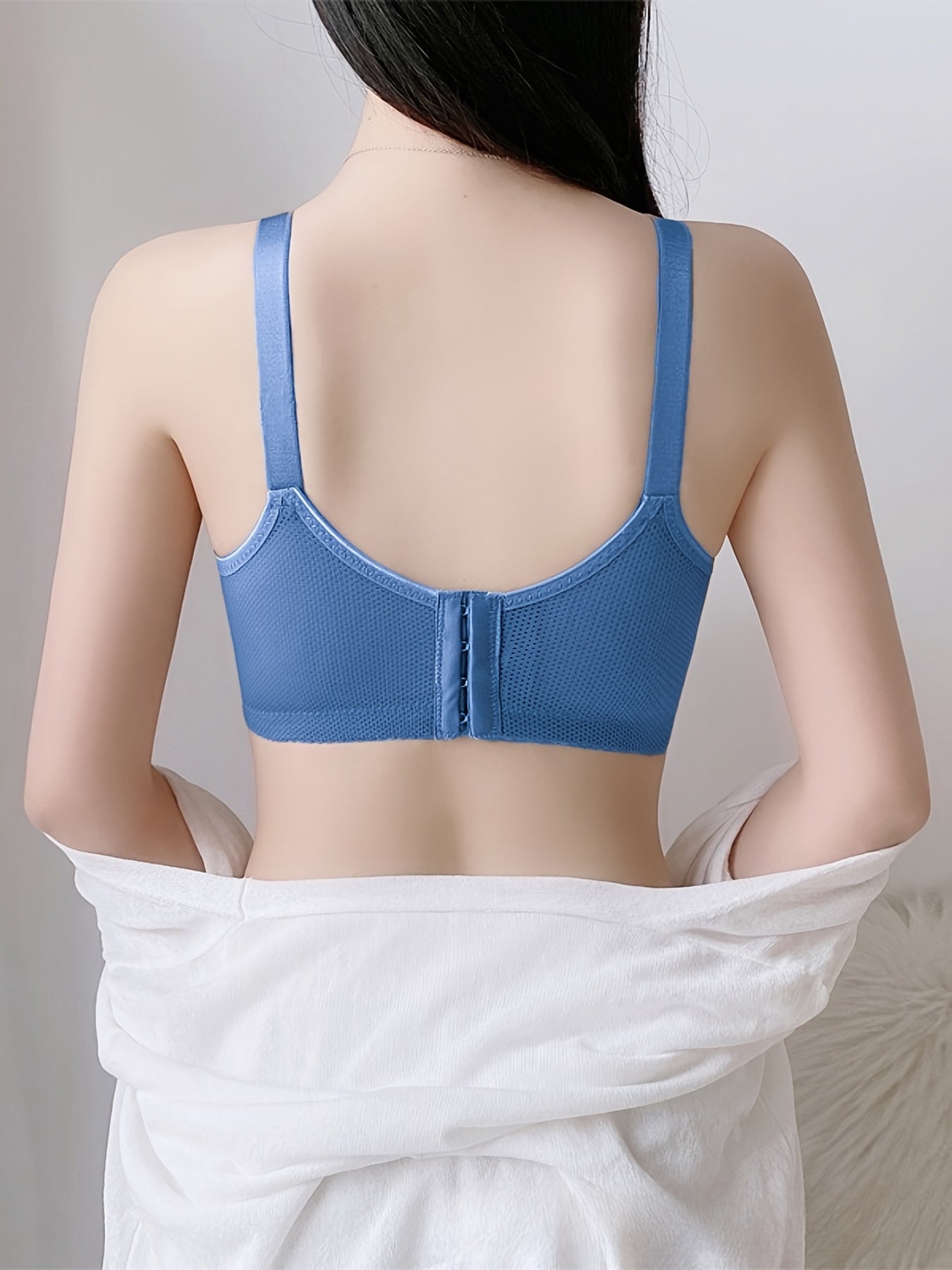 Breathable Lace Push-Up Bra with Adjustable Straps for Women
