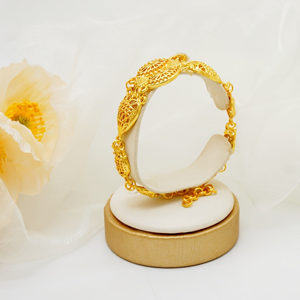 Vintage Bohemia Zinc Alloy Jewelry Set with Hollow Flower Necklace and Dangle Earrings