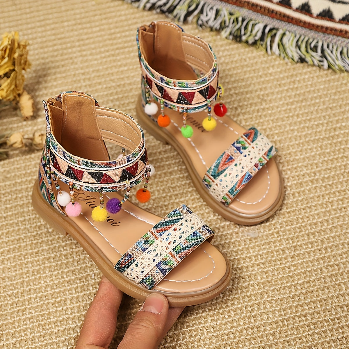 Girls' Open-Toe Beaded Sandals with Geometric Patterns for Summer Casual and Beach Wear