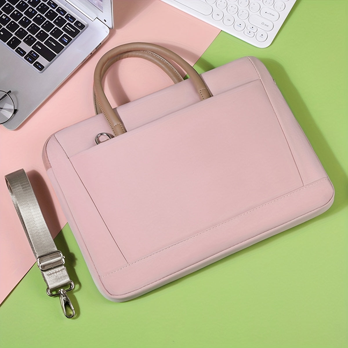 Bolsa de nylon resistente al agua para portátil con correa ajustable para escuela, oficina y uso diario