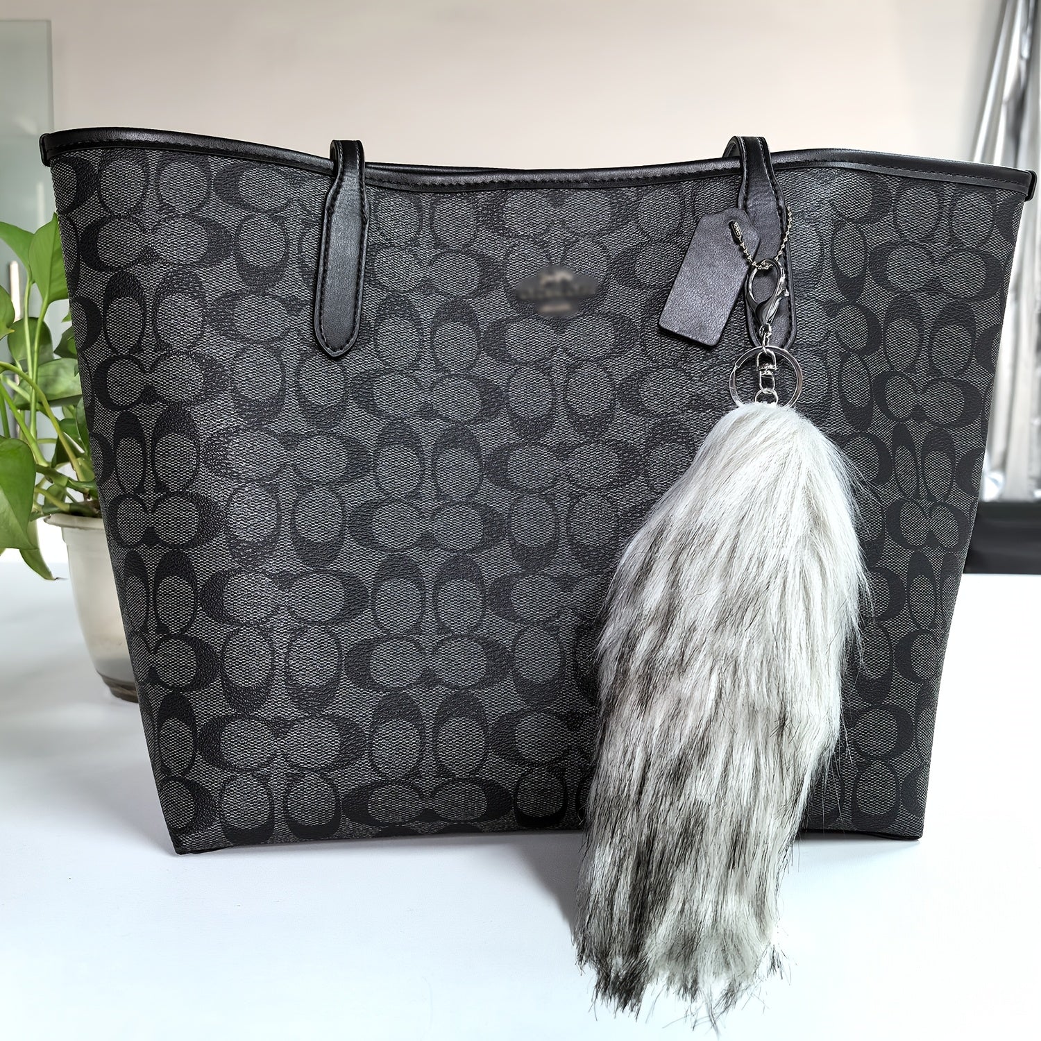 Yumshoq Plush Chic Foxqul Kalit zanjiri - Sumkalar va Telefonlar uchun Qiziqarli Hayvon Charm, Lobster Klipsi bilan to'liq, Ayollar uchun Ideal Sovg'a