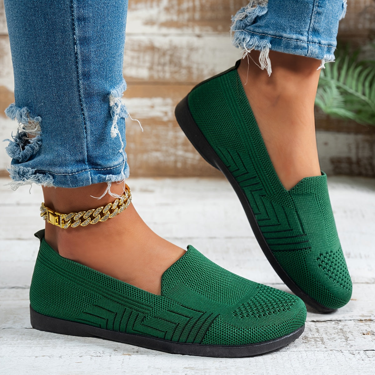 Women's Mesh Slip-On Sneakers Lightweight Casual Flats for Comfort