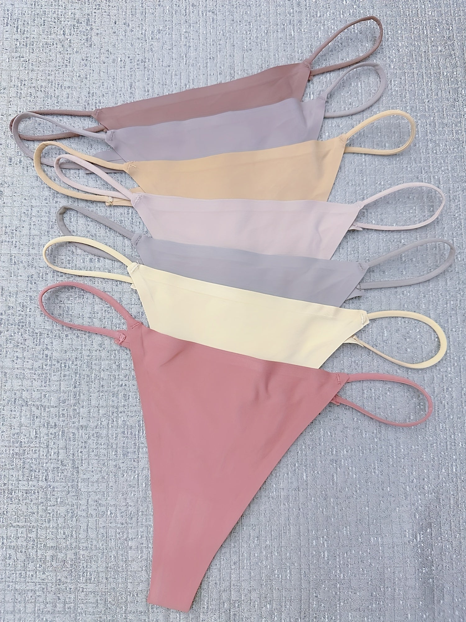 Women's Seamless Thongs in Soft Stretchy Fabric Set of 7