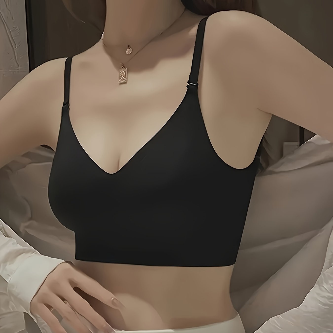 Women’s Beige Seamless Support Bra with Removable Pads and Full Coverage