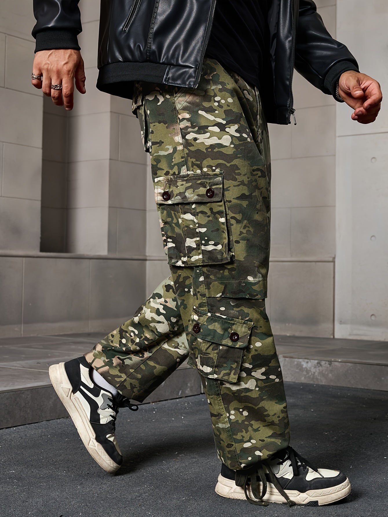 Pantalones cargo de camuflaje de talla grande para hombres para uso casual en primavera y otoño