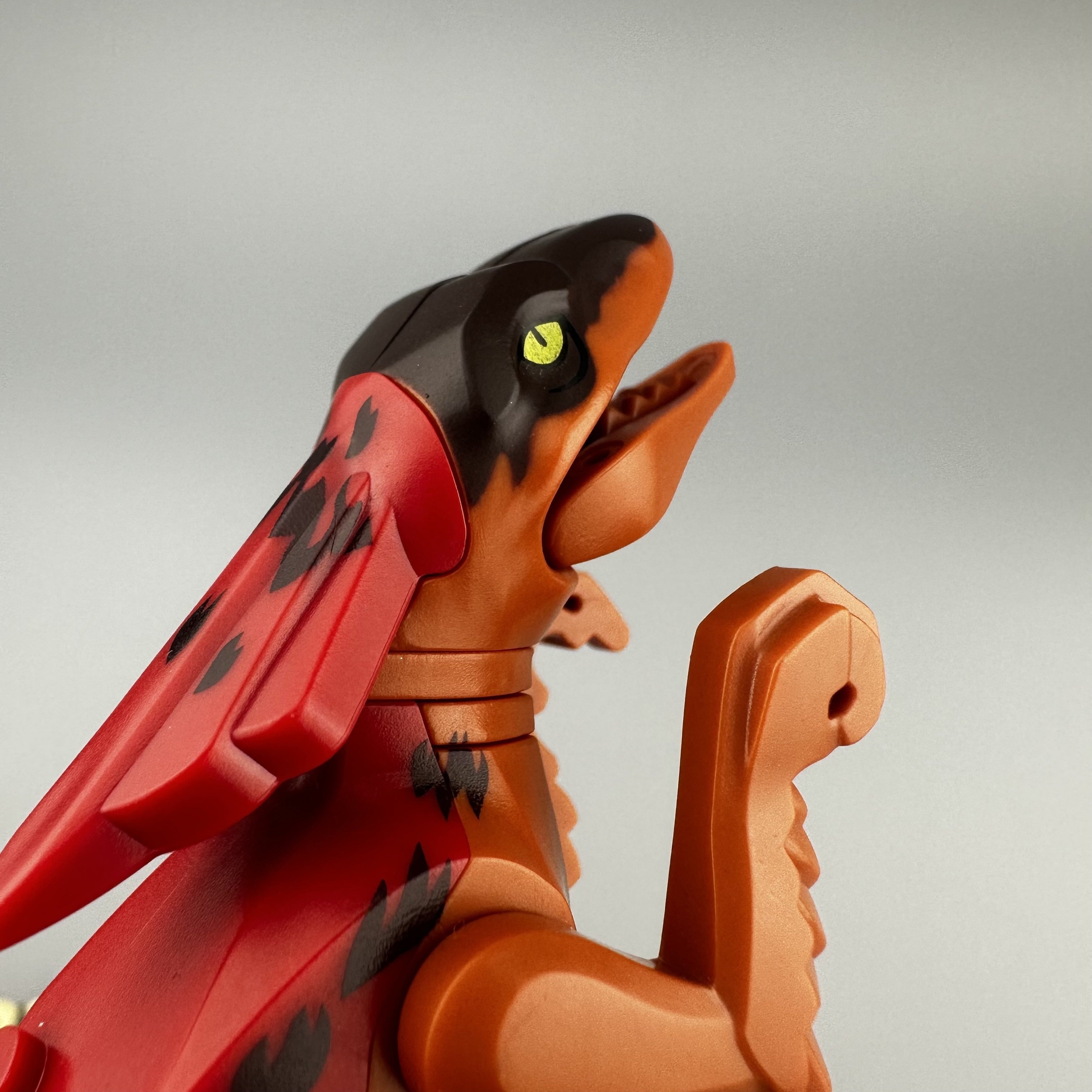 Динозаврические строительные блоки с мини-фигурками для детей от 6 лет