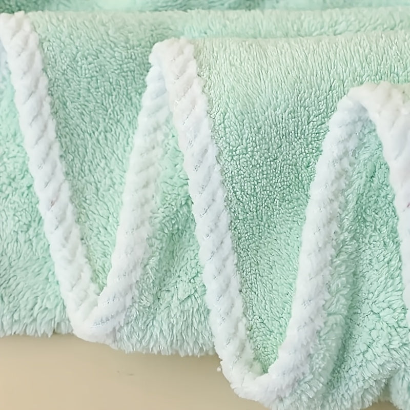 Children's Cartoon Bath Towel for Kids 3-8 Years Absorbent Polyester Mixed Color