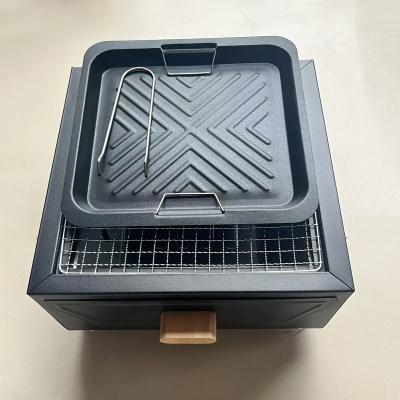 Kuchli metall materiallardan tayyorlangan kvadrat portativ ichki barbekyu grili to'plami, ajratiladigan oyoqlar va pishirish panjarasi bilan, kul panasi mavjud. Yoqg'ich kiritilmagan. Uyda foydalanish uchun ideal.