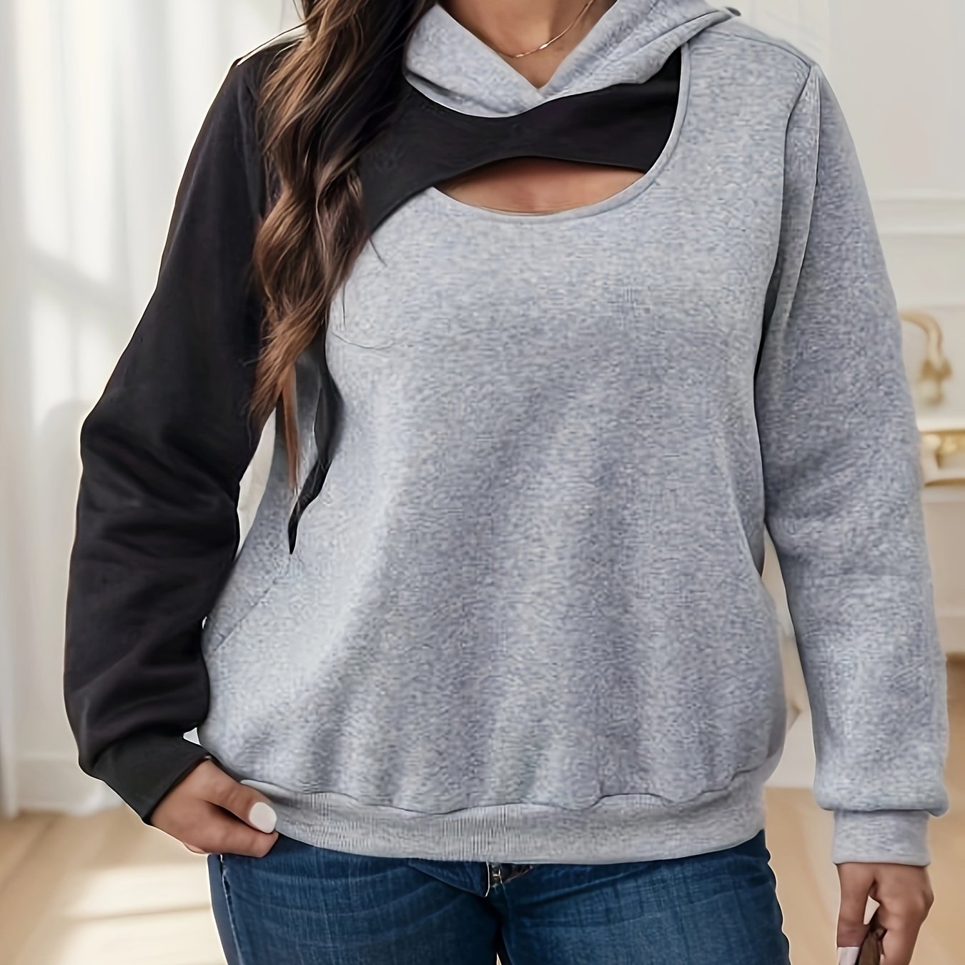 Women's Color Block Hoodie Long Sleeve Pullover with Cut-Out Detail