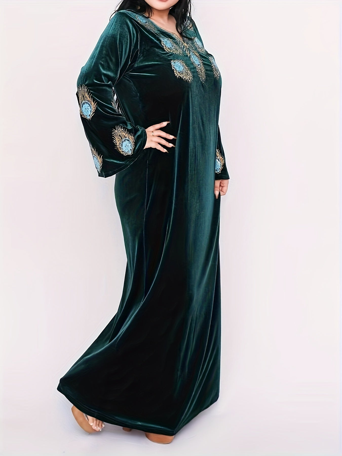 Women's Embroidered Maxi Dress Polyester Blend Animal Pattern Round Neck All-Season Straight Cut