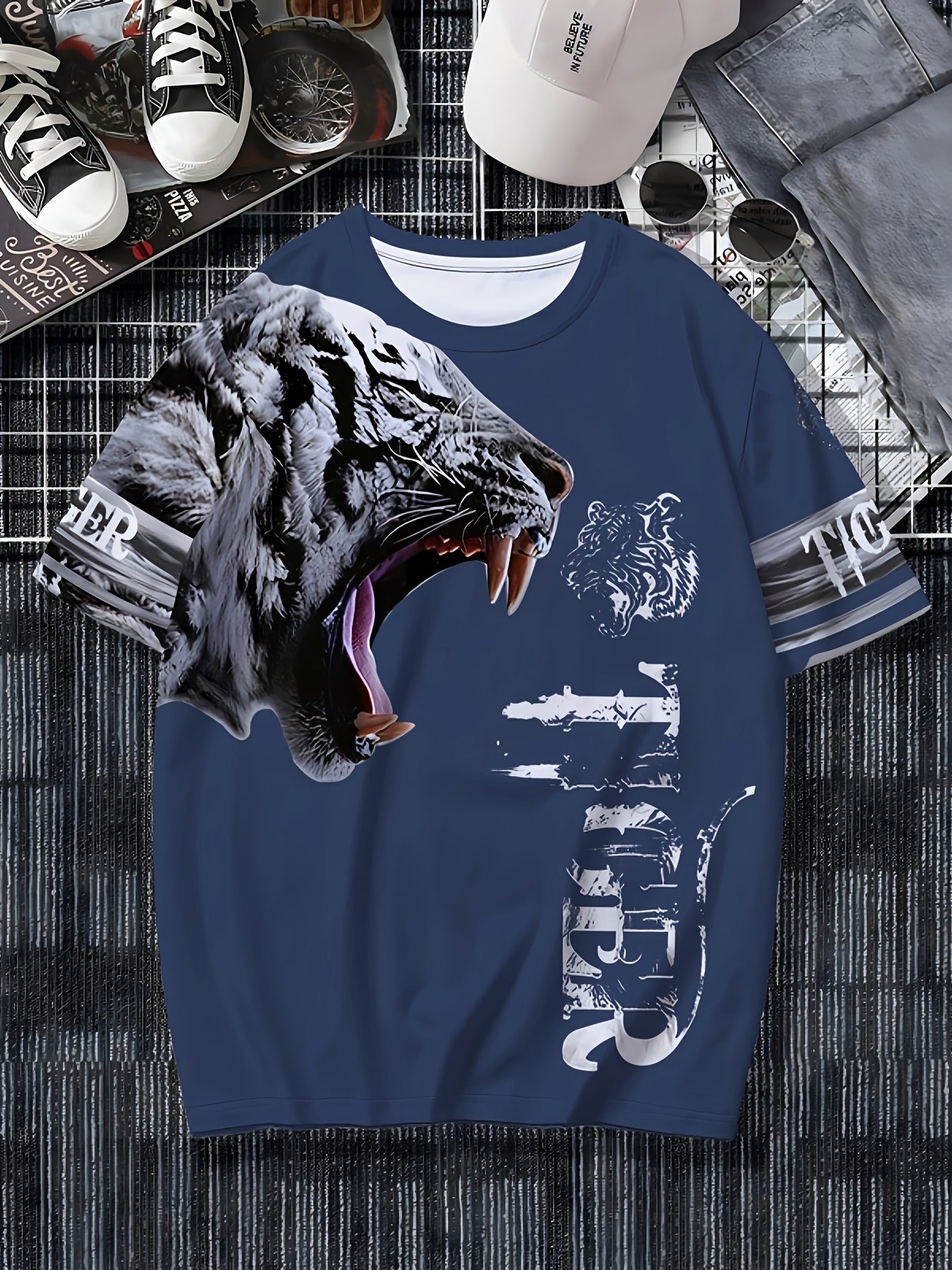 Erkaklar uchun tasodifiy yengsiz futbolka.