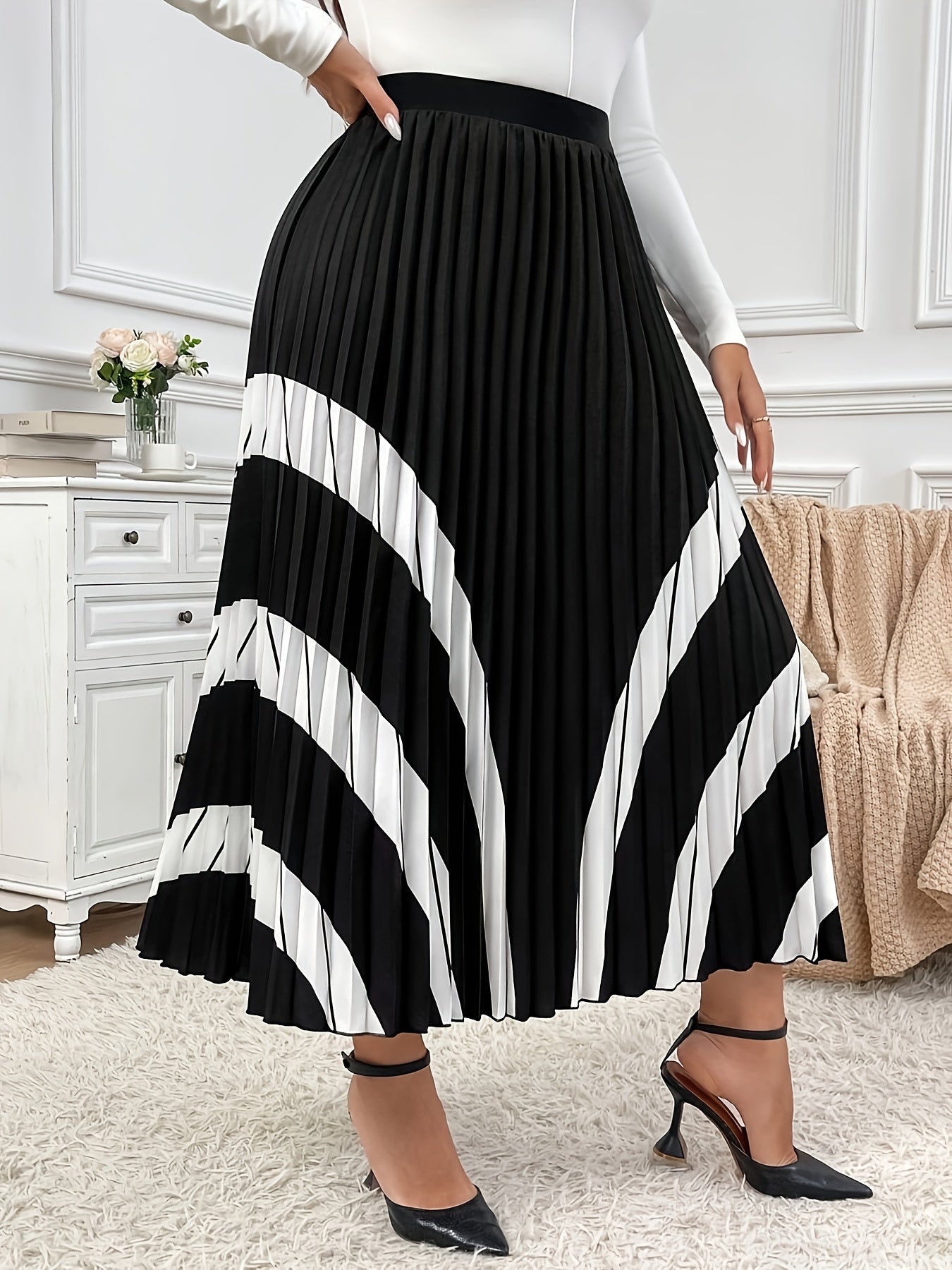 Plus Size Pleated Midi Skirt Geometric Pattern Black White All-Season