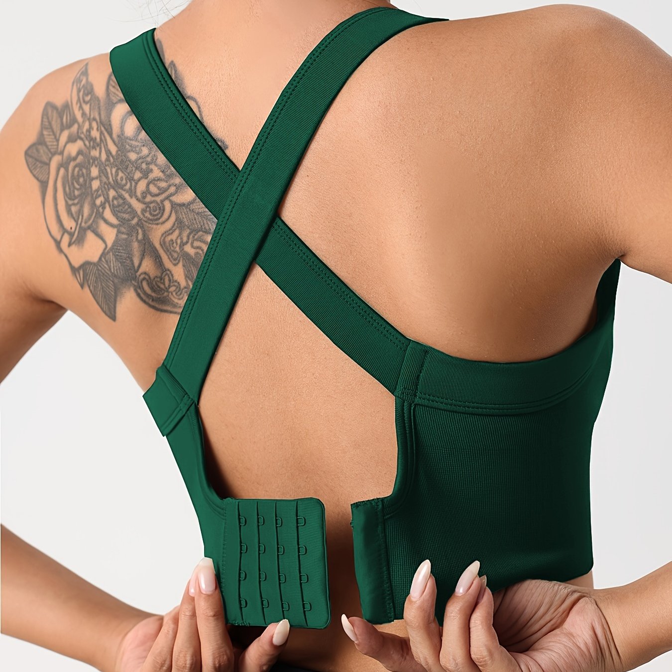 Спортивный бюстгальтер однотонного цвета с халтером и перекрестным дизайном, идеально подходит для горячей йоги и фитнеса.