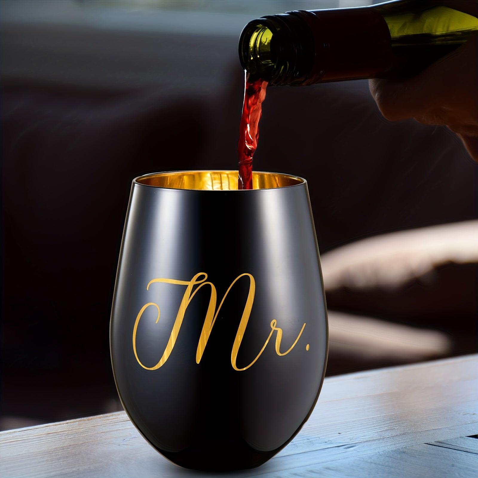Copas de vino grabadas para bodas para novias y novios. Solo lavado a mano